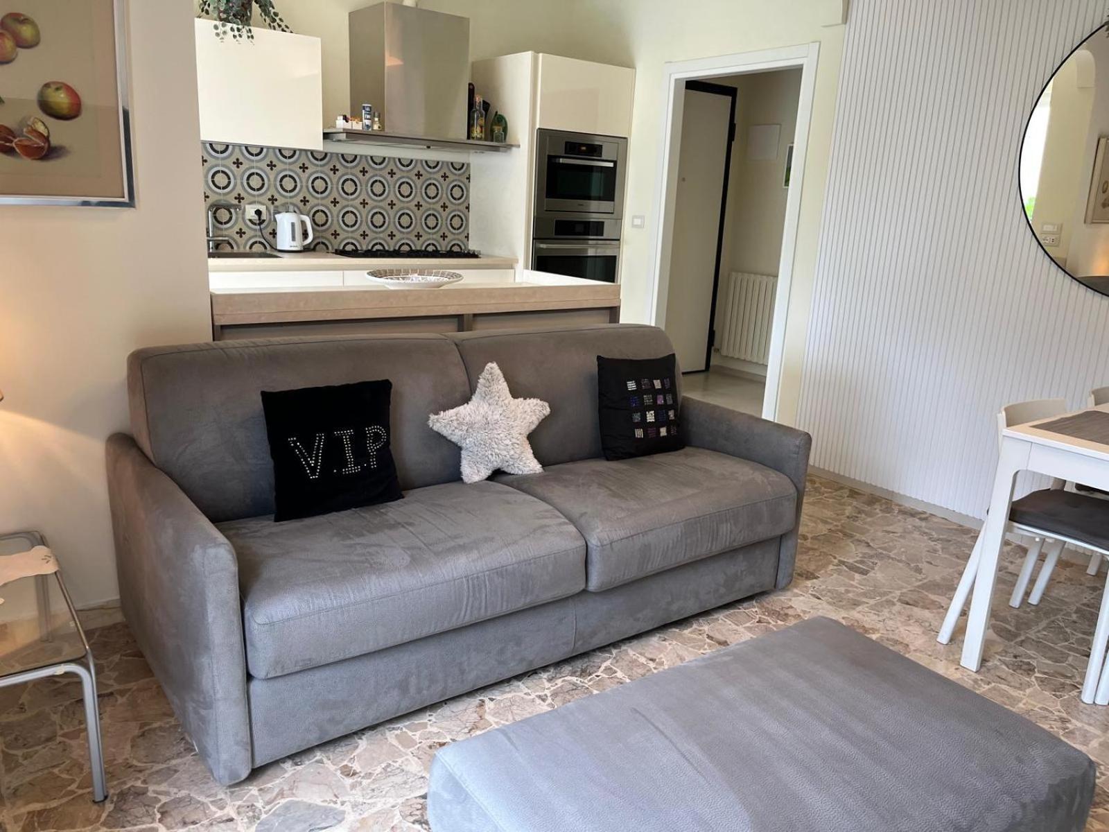 Mirella Apartment